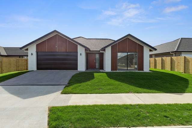 64 Fairway Drive Morrinsville_3