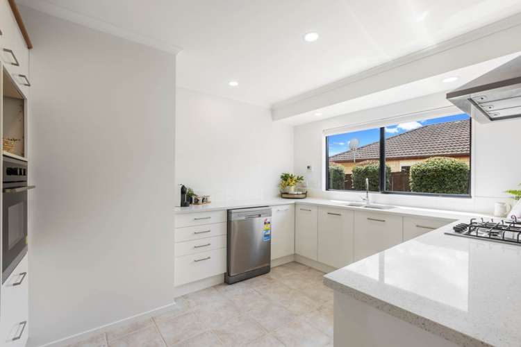 37 Croftview Road Wattle Downs_8