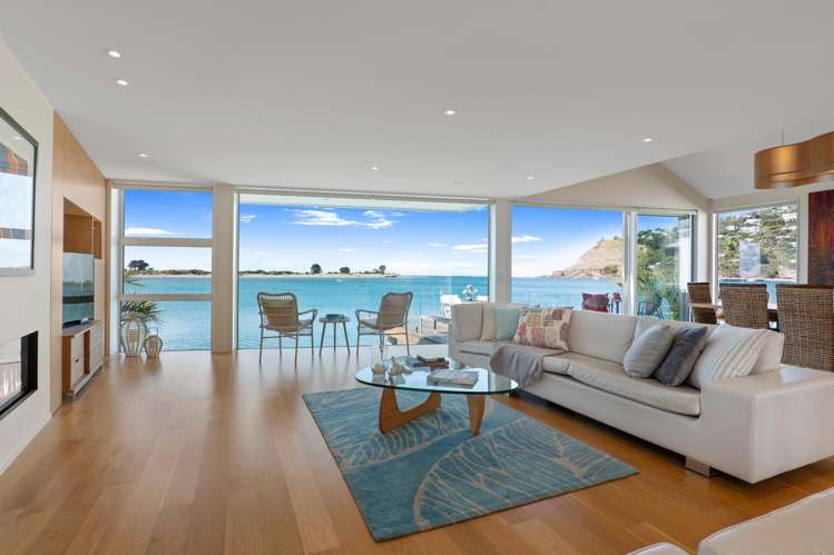 117 Main Road Redcliffs_5