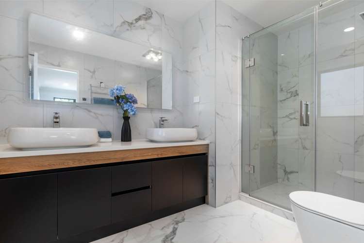 2a Hughs Way Flat Bush_11