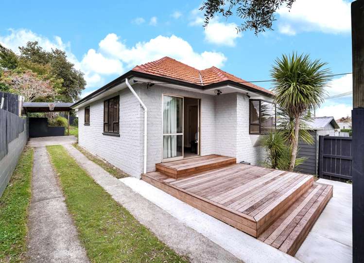 2 Albert Street Hamilton East_17