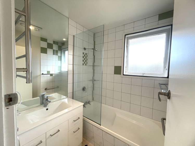 3/3a Alma Road Milford_9