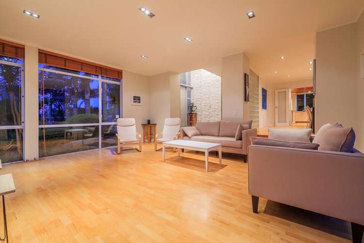 76 Saddleback Rise Murrays Bay_8