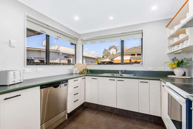 6 Kowhai Avenue Ebdentown_2