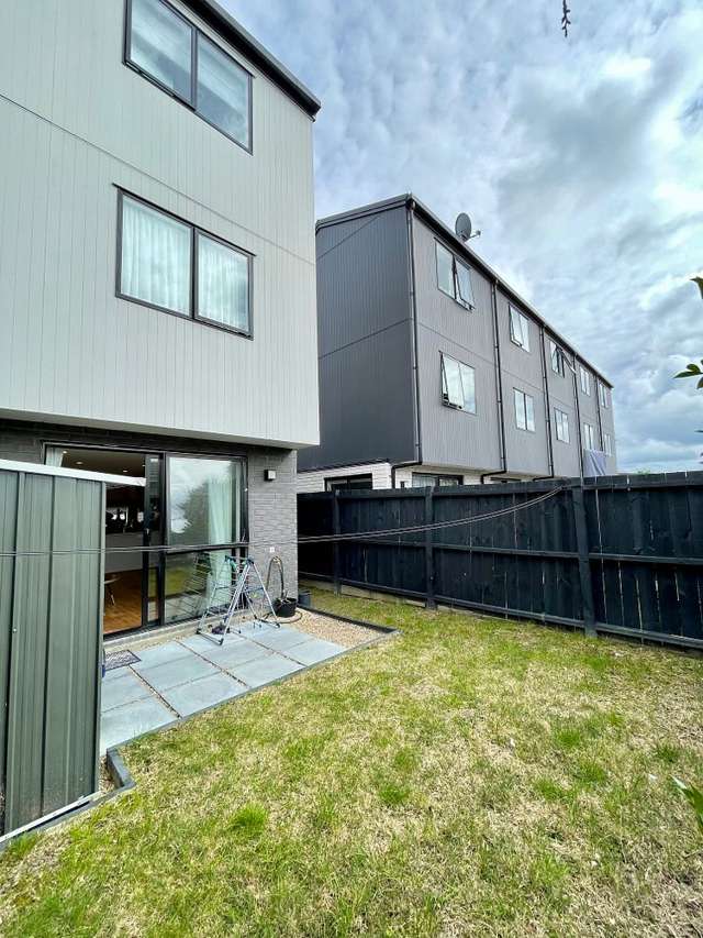 31 Ivy Nola Way Henderson_4