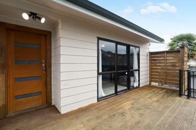 27A Whitaker Street_4