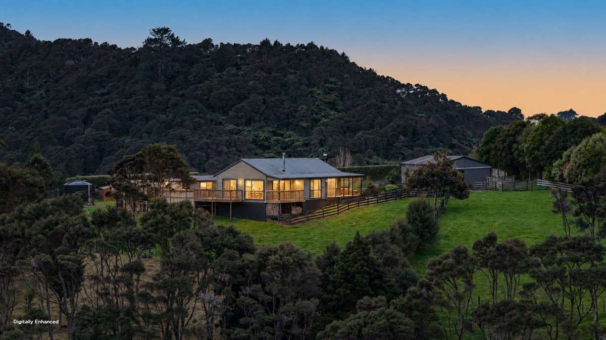 100f Axtens Road_0