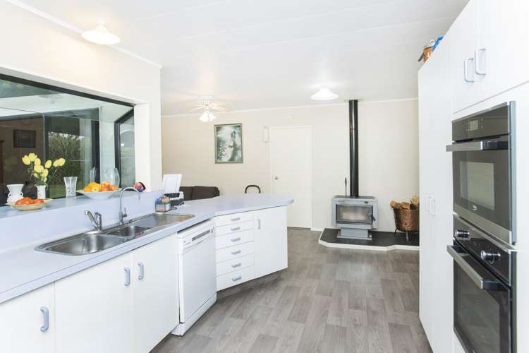575b Back Ormond Road Makauri_2
