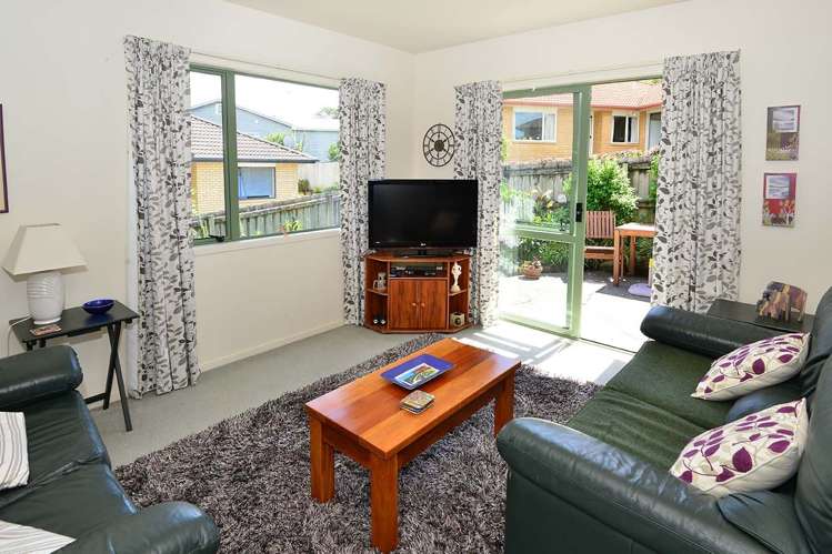 21 Mably Court Stanmore Bay_3