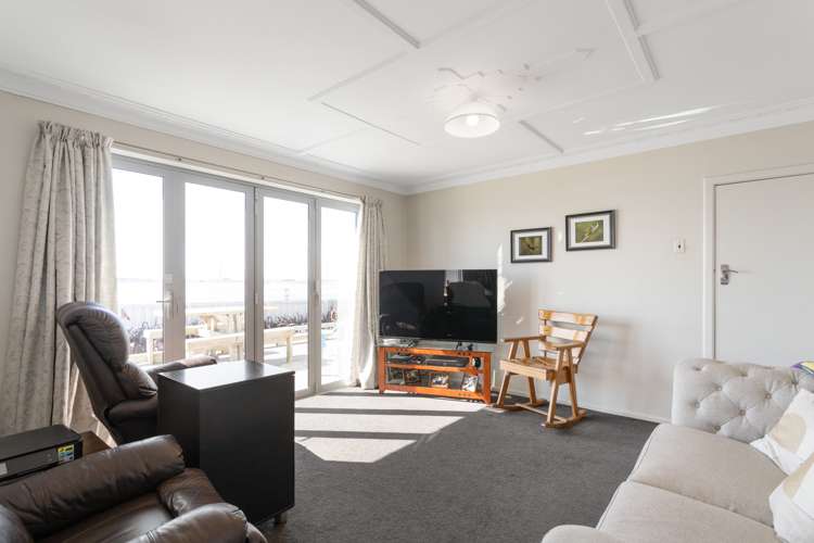 246 Marine Parade Bluff_6