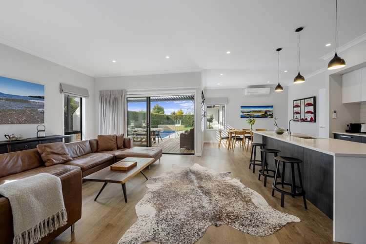 33 Pohutukawa Parade Riverhead_5