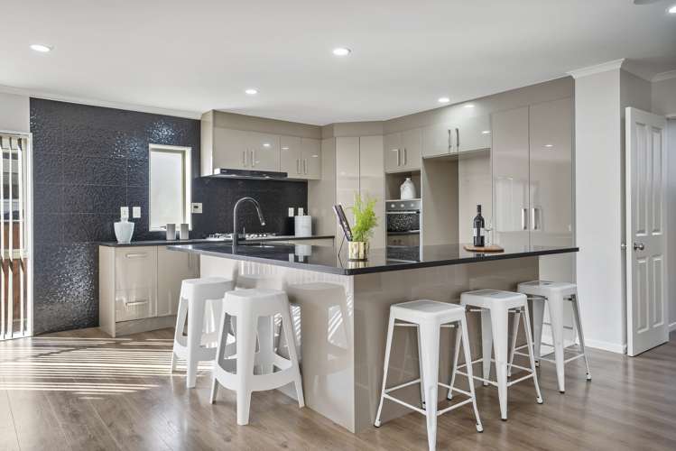 38 Seresin Crescent Flat Bush_10