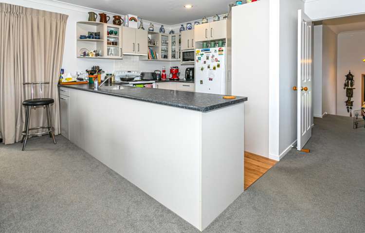 200 Sylvia Road Whangamata_12