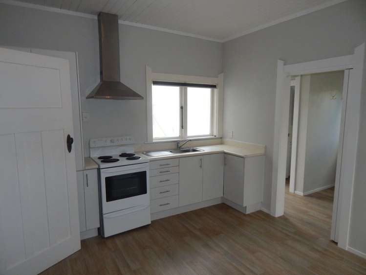 39a Moa Street Alicetown_7