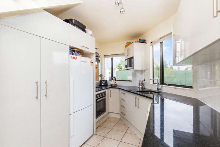 5/89 Portage Road New Lynn_0