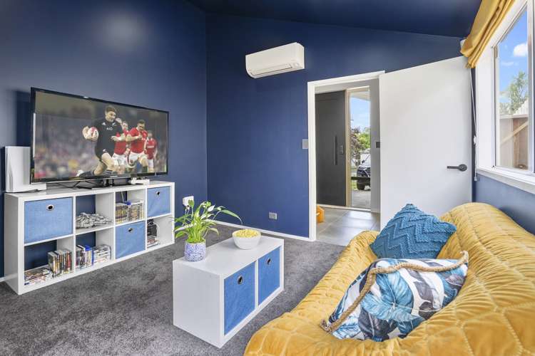 25 Finlow Drive Te Atatu South_11