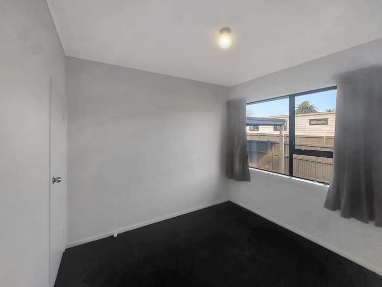 77 Tidal Road Māngere_8