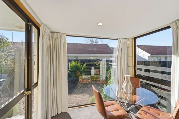 3/4 Broadbent Street_5