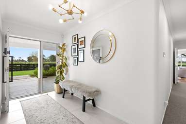 172 Sainsbury Road_4