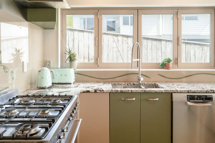 8 Neston Grove Churton Park_9