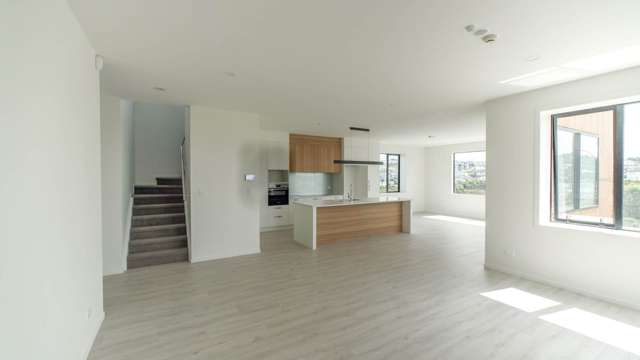 unit 4/47 Arran Drive Orewa_3