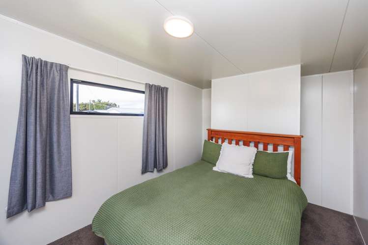 52 Nash Parade Foxton Beach_9