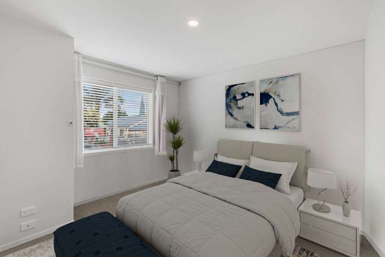 34 Wharetana Crescent New Lynn_5