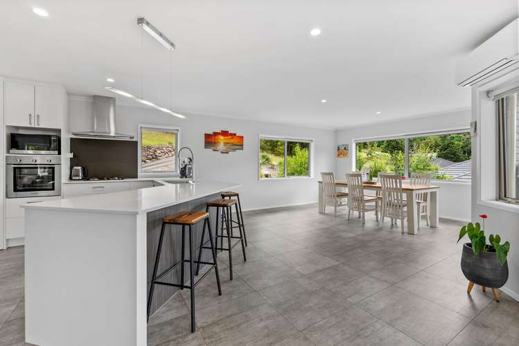 12 Catherin Servant Close Maunu_5