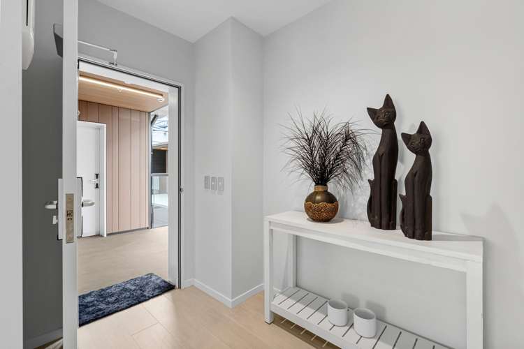 506/4 Bute Road Browns Bay_4
