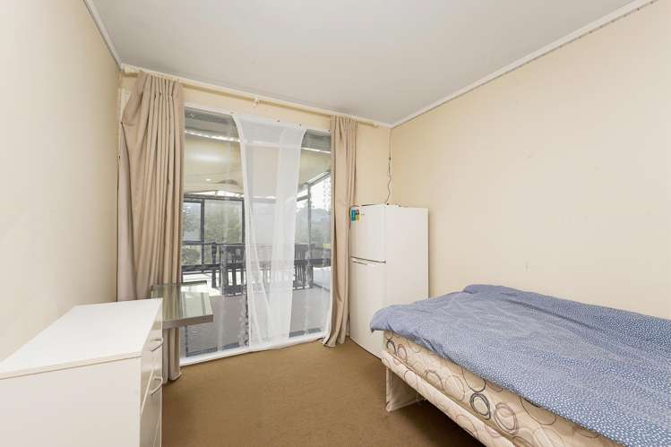 35 Nile Road Kelston_13