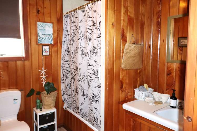 32 Tenby Street Moeraki_14