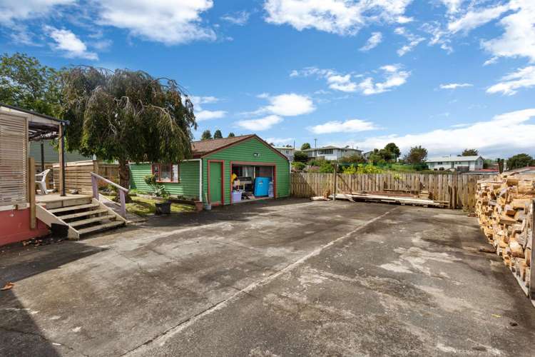 12 Thrush Street Taihape and Surrounds_7