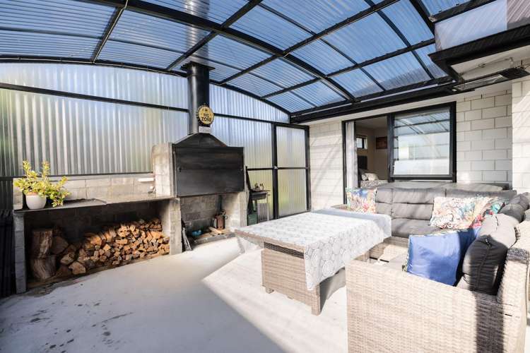 132 Puhirake Crescent Pyes Pa_7