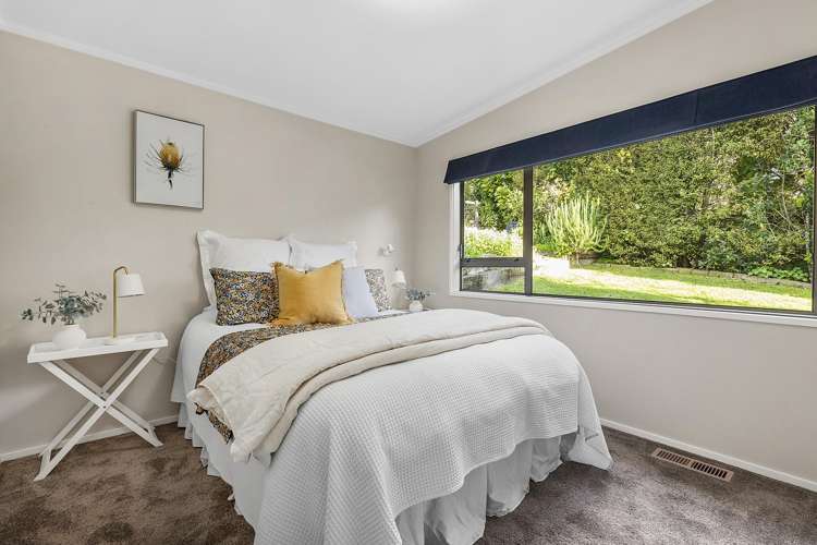 100 Larsen Crescent Tawa_25