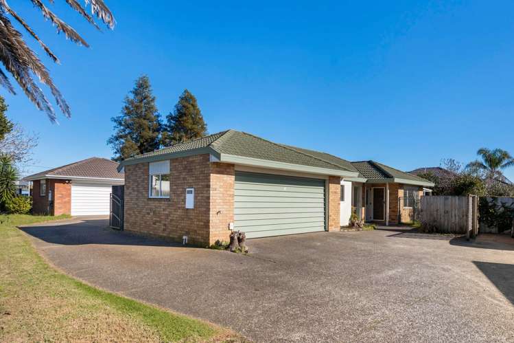 26 Luculia Drive Mount Maunganui_19