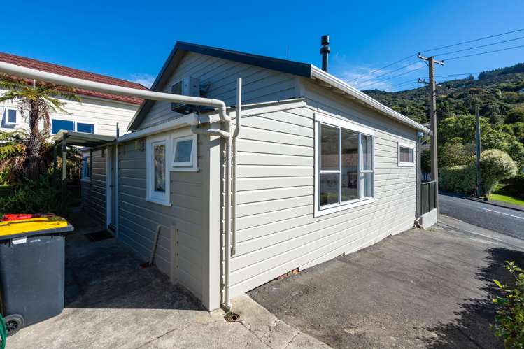 3 Athol Place Ravensbourne_13