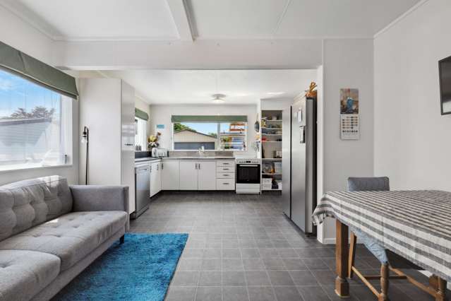 36 Dixon Avenue Hawera_4