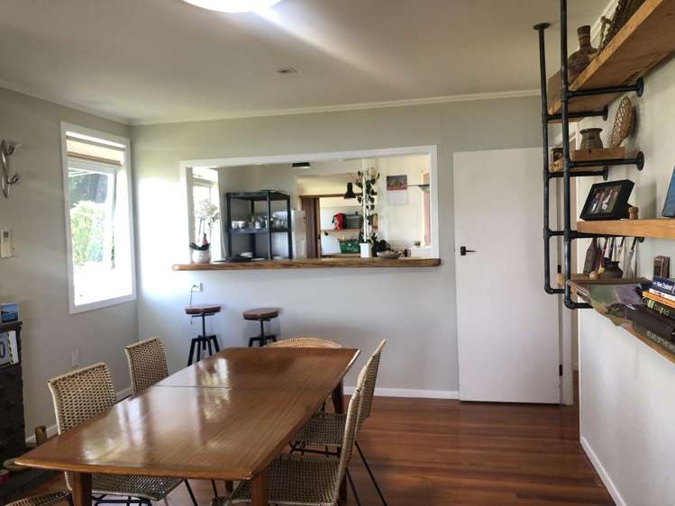 47 Weir Crescent Onerahi_7