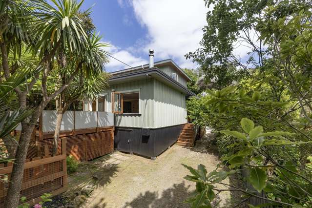 33 Glenesk Road Piha_2