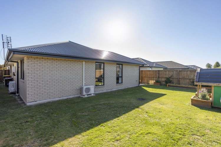 14 Northmoor Boulevard Rolleston_21