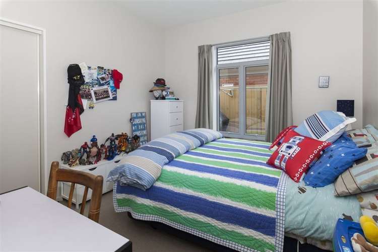 39 Henley Green Northwood_8