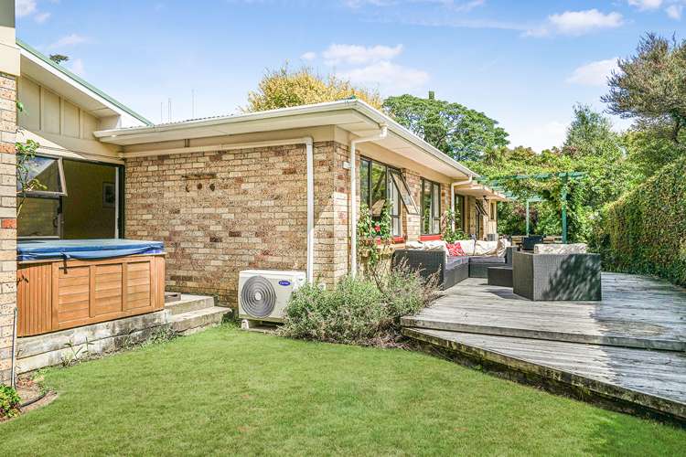 38 Queenwood Avenue Queenwood_29