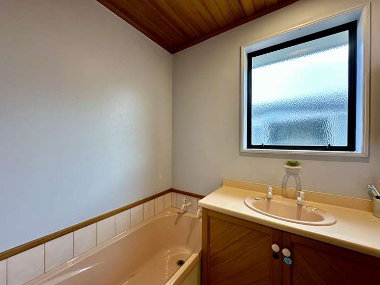 77A Oxford Street Hampstead_7