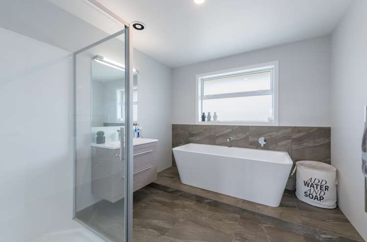 53 Galeo Road Redwood Valley_10