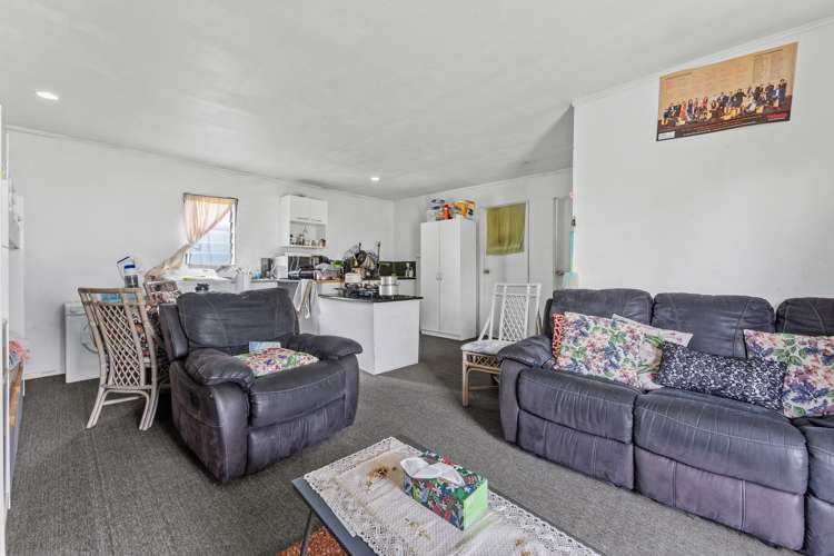 114 Clayton Avenue Otara_20