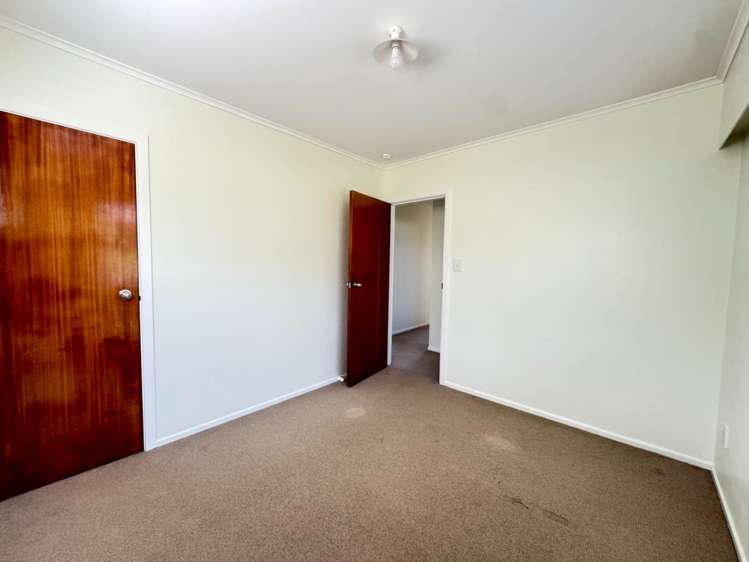 5 Viking Avenue Hillsborough_6