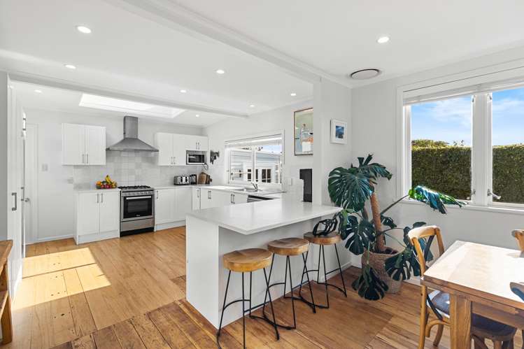 24 Walmer Road Point Chevalier_2