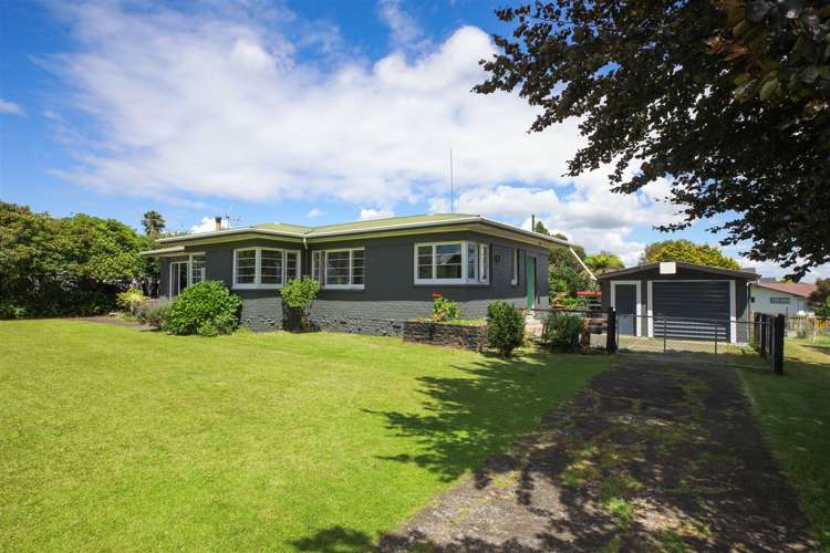 70 Thames Road Paeroa_13