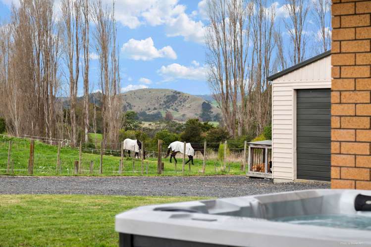 2083b Miranda Road Mangatangi_19