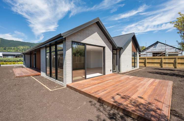 12 Hallmark Drive Hope_23